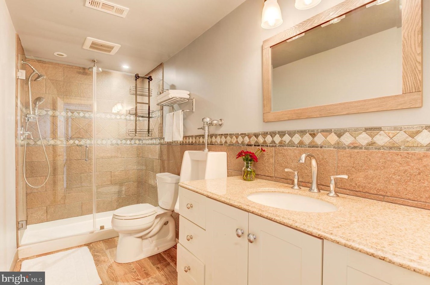 6111 Occoquan Forest Dr, Manassas VA  20112-3034 exterior