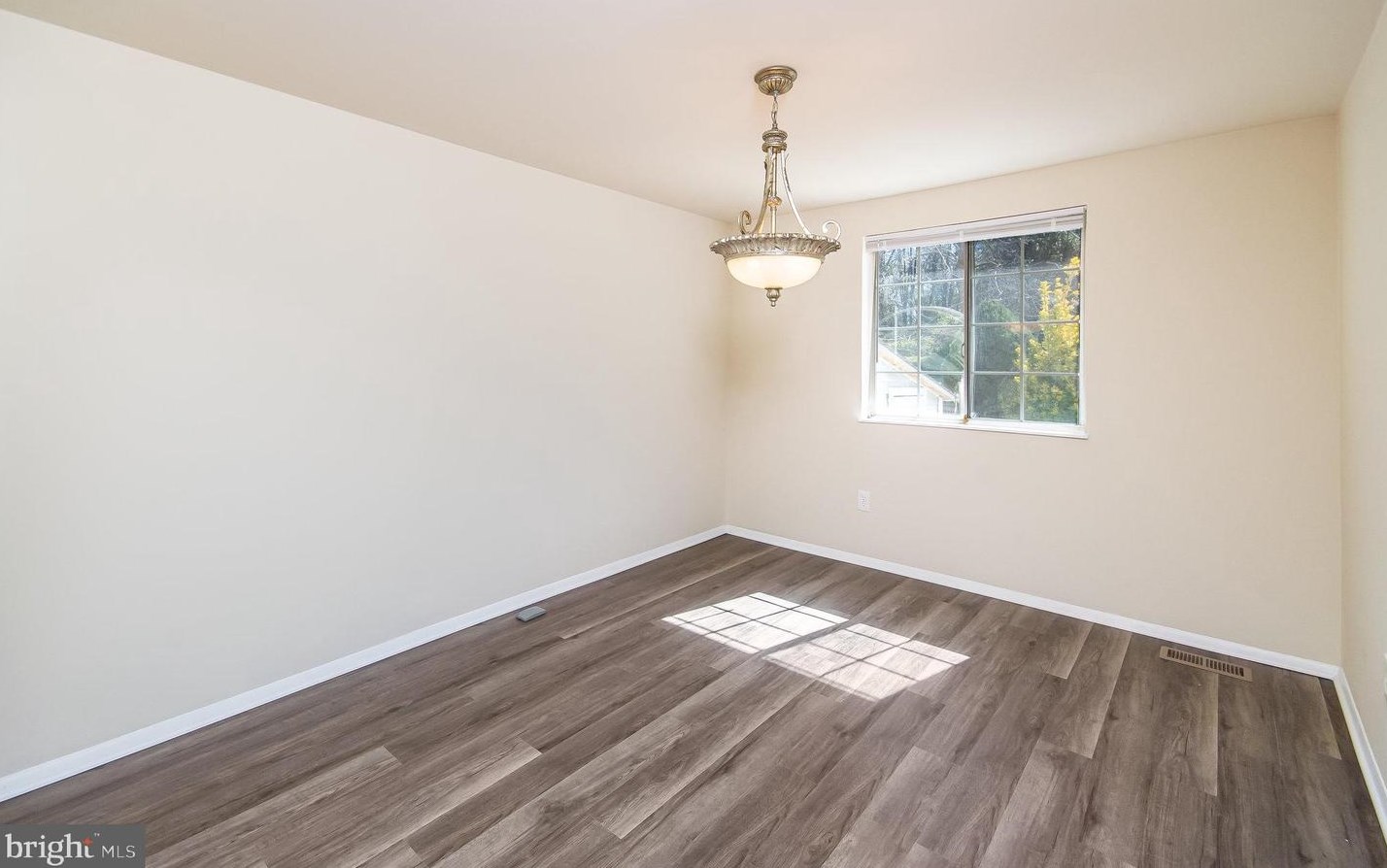 13540 Bentley Cir, Woodbridge, VA 22192