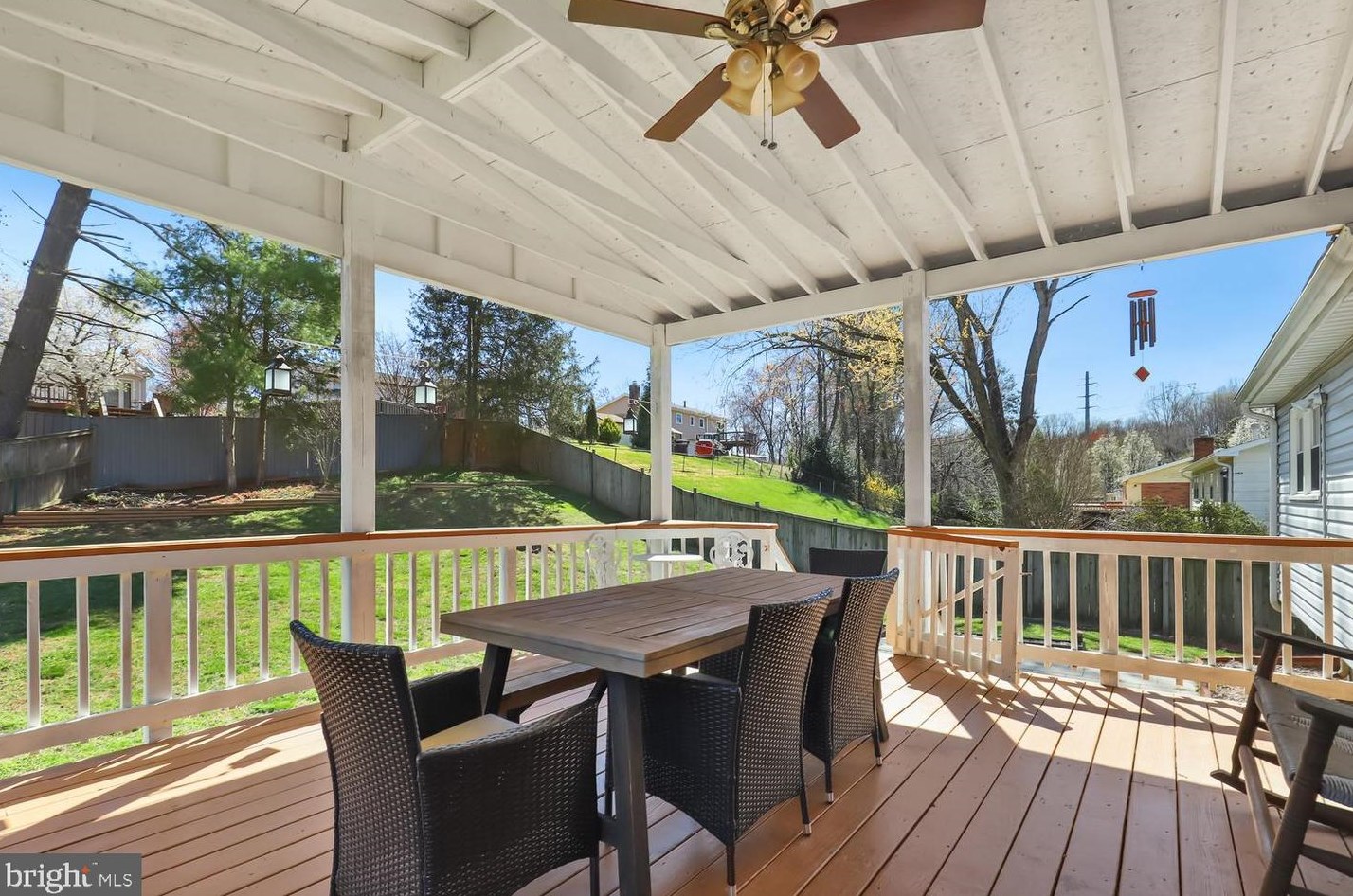 13705 Kerrydale Rd, Woodbridge VA  22193-4710 exterior