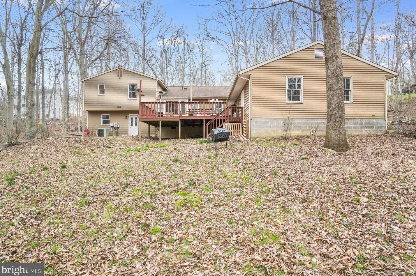 13374 Marie Dr, Manassas VA  20112-4718 exterior
