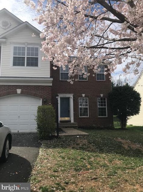 5256 Daybreak Ln, Woodbridge, VA 22193