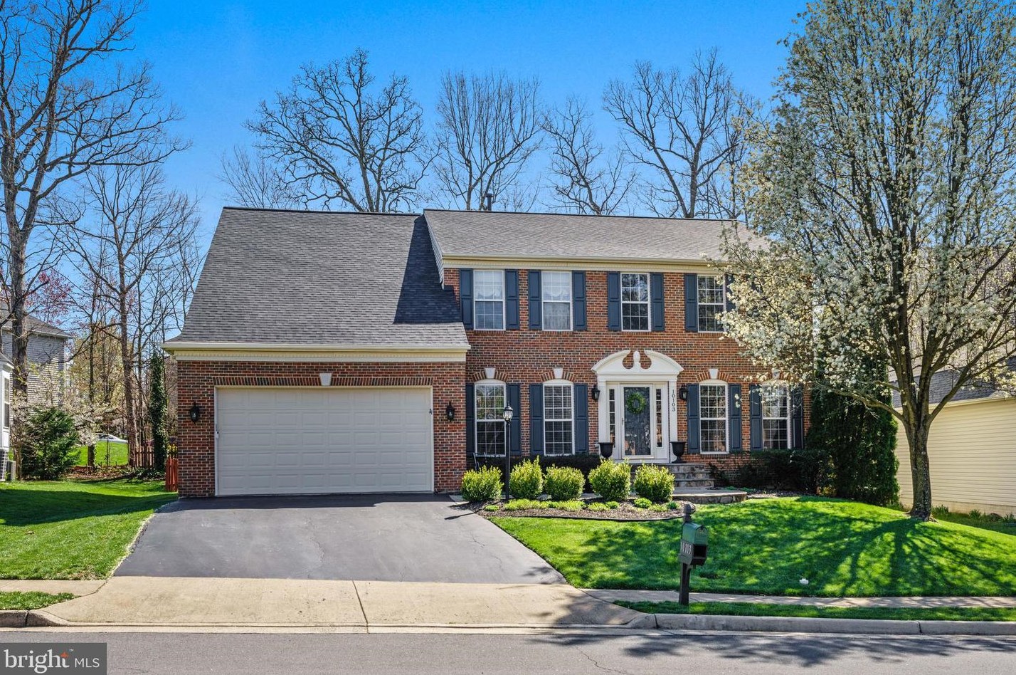 10103 Tummel Falls Dr, Bristow, VA 20136