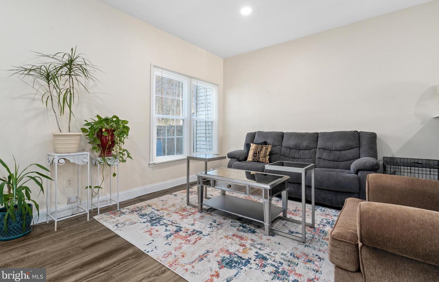 14857 Swallow Ct, Woodbridge VA  22193-1868 exterior