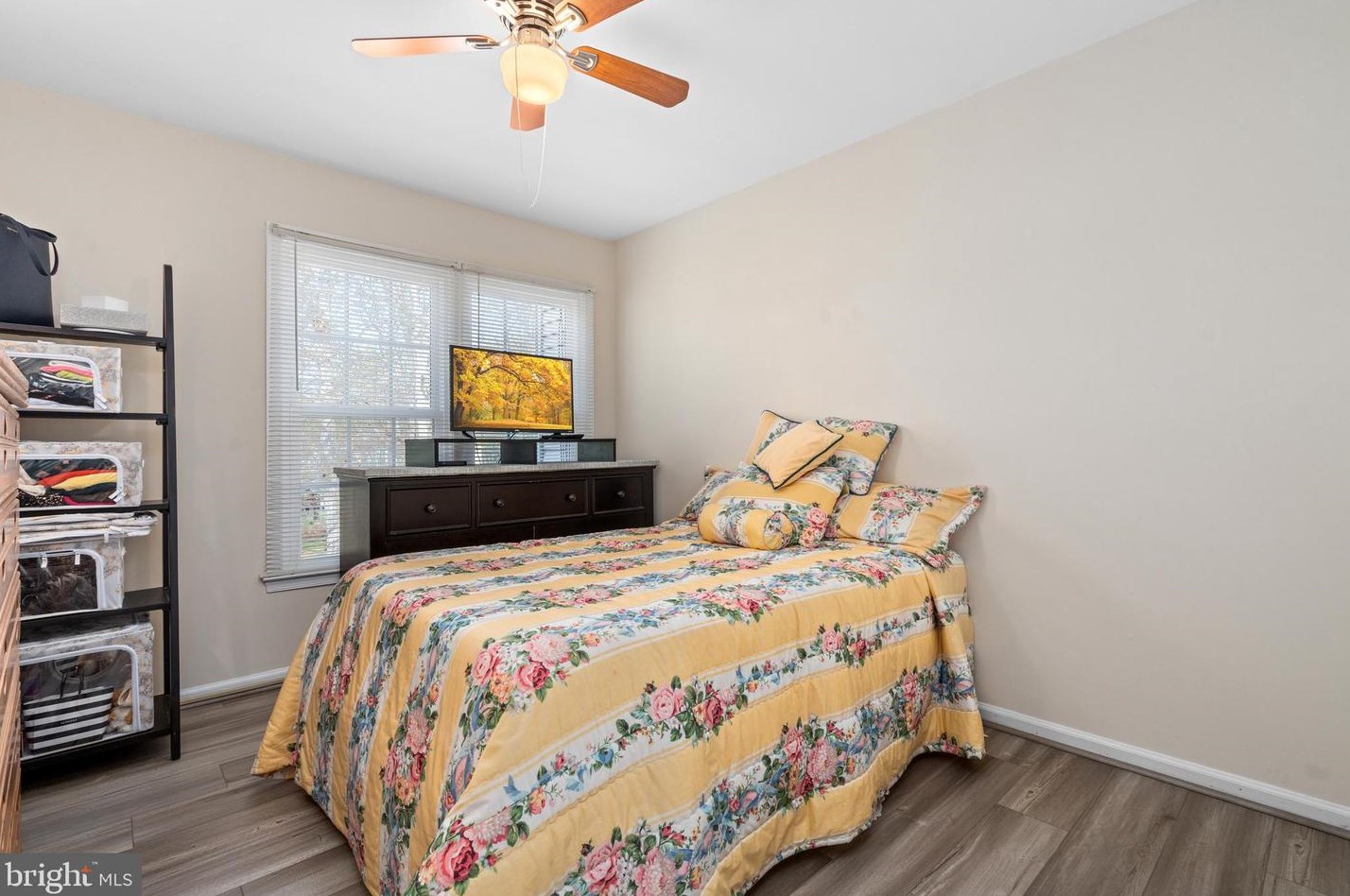 14857 Swallow Ct, Woodbridge VA  22193-1868 exterior