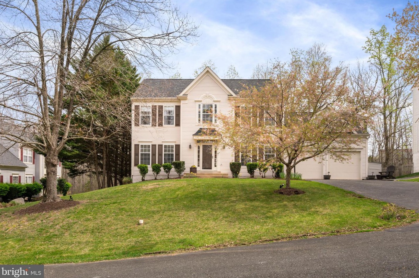 4038 Towhee Ct, Woodbridge, VA 22193-1682
