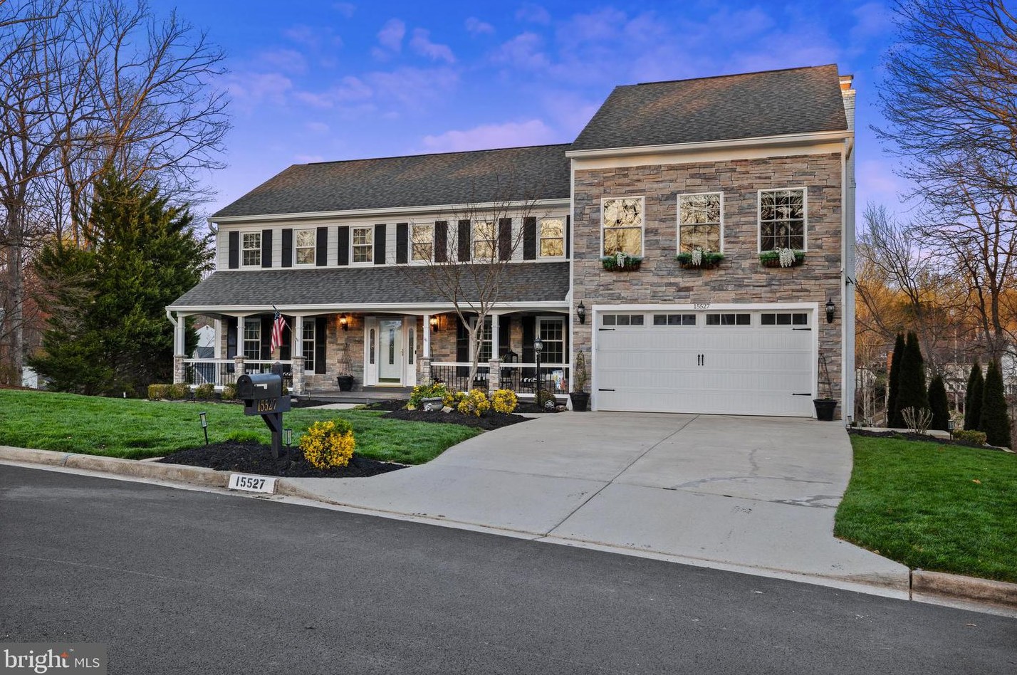 15527 Yorktown Dr, Dumfries, VA 22025