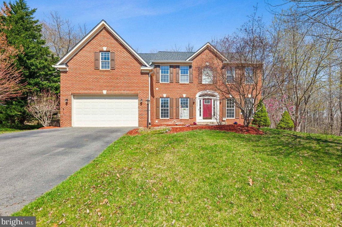 15400 Milton Hall Pl, Manassas, VA 20112-5487