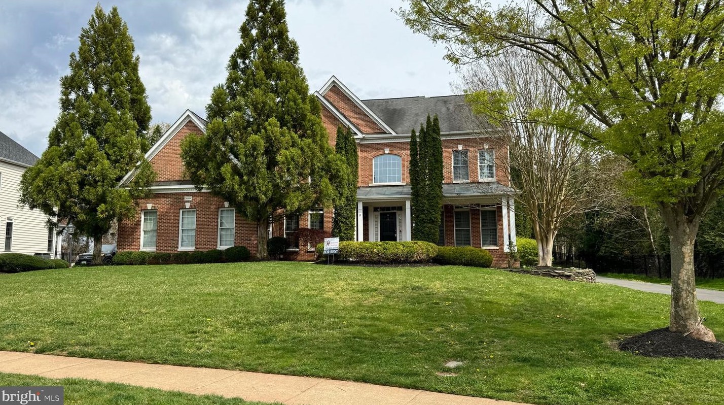 6069 Tinley Mill Dr, Haymarket, VA 20169