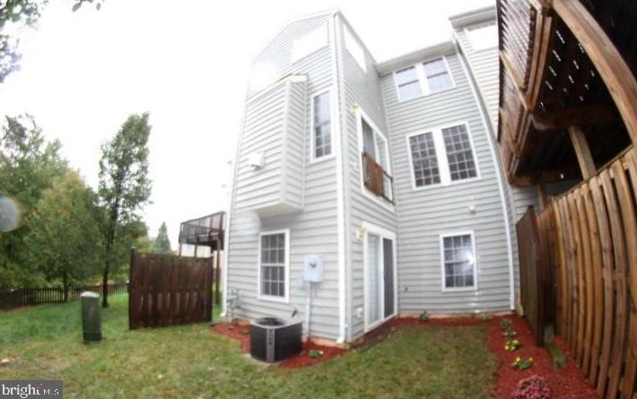 9043 Brewer Creek Pl, Manassas, VA 20109