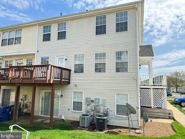 7983 Calvary Ct, Manassas, VA 20109