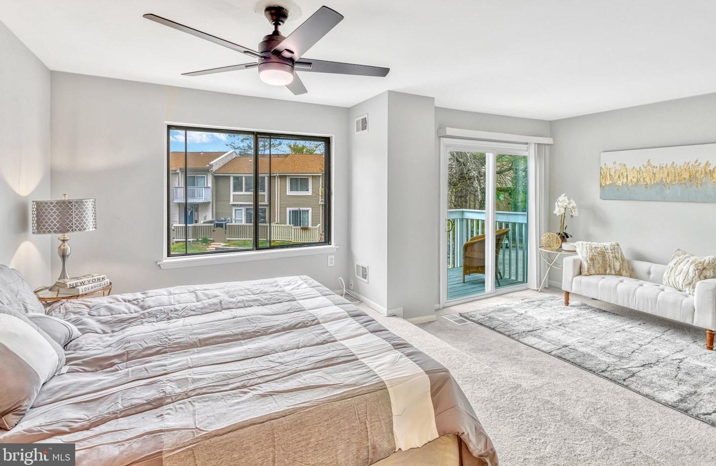 12767 Cara Dr, Woodbridge VA  22192-2734 exterior