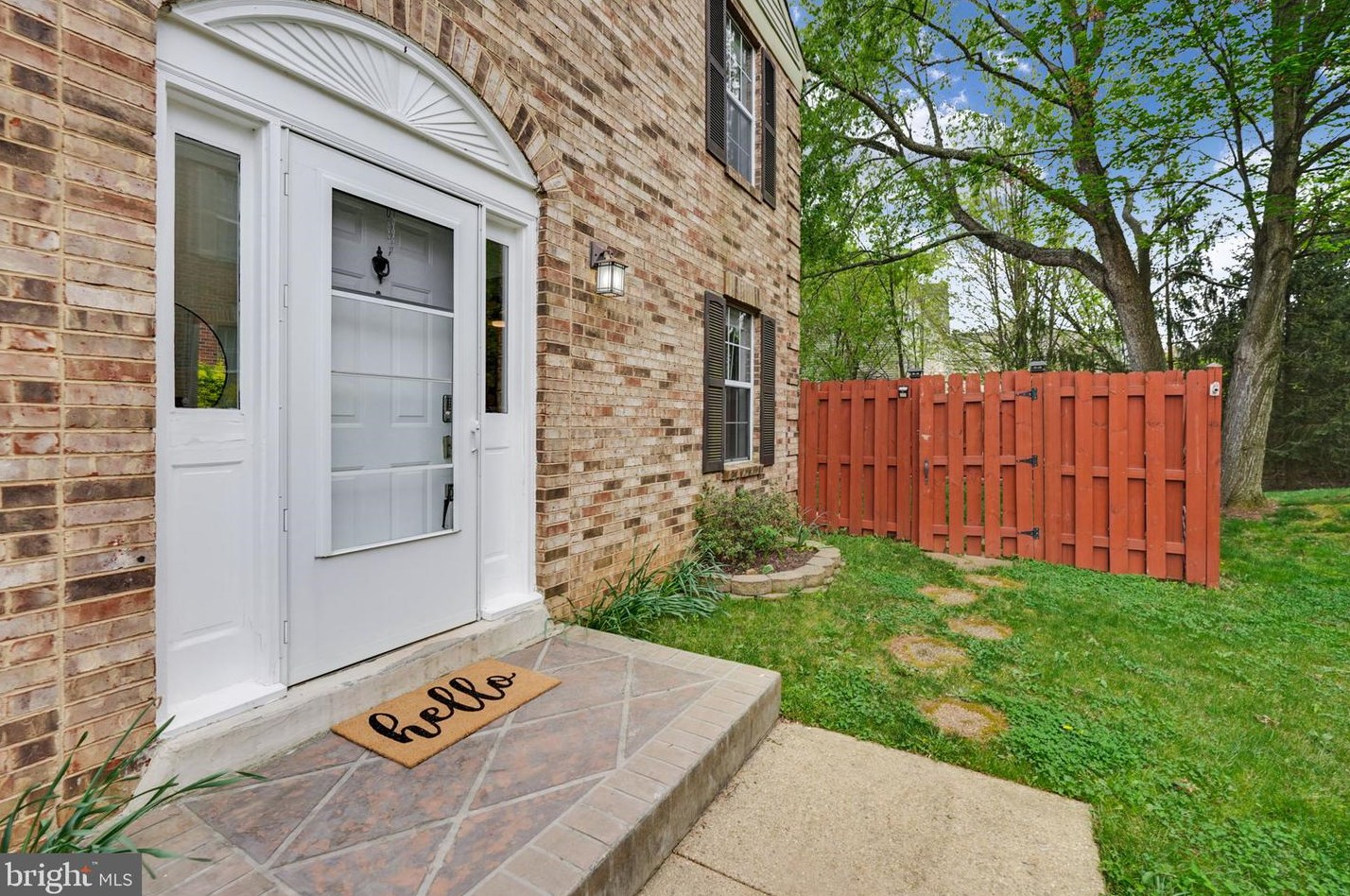 4763 S Park Ct, Woodbridge, VA 22193