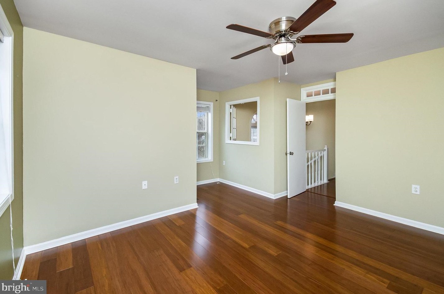 11806 Critton Cir, Woodbridge, VA 22192