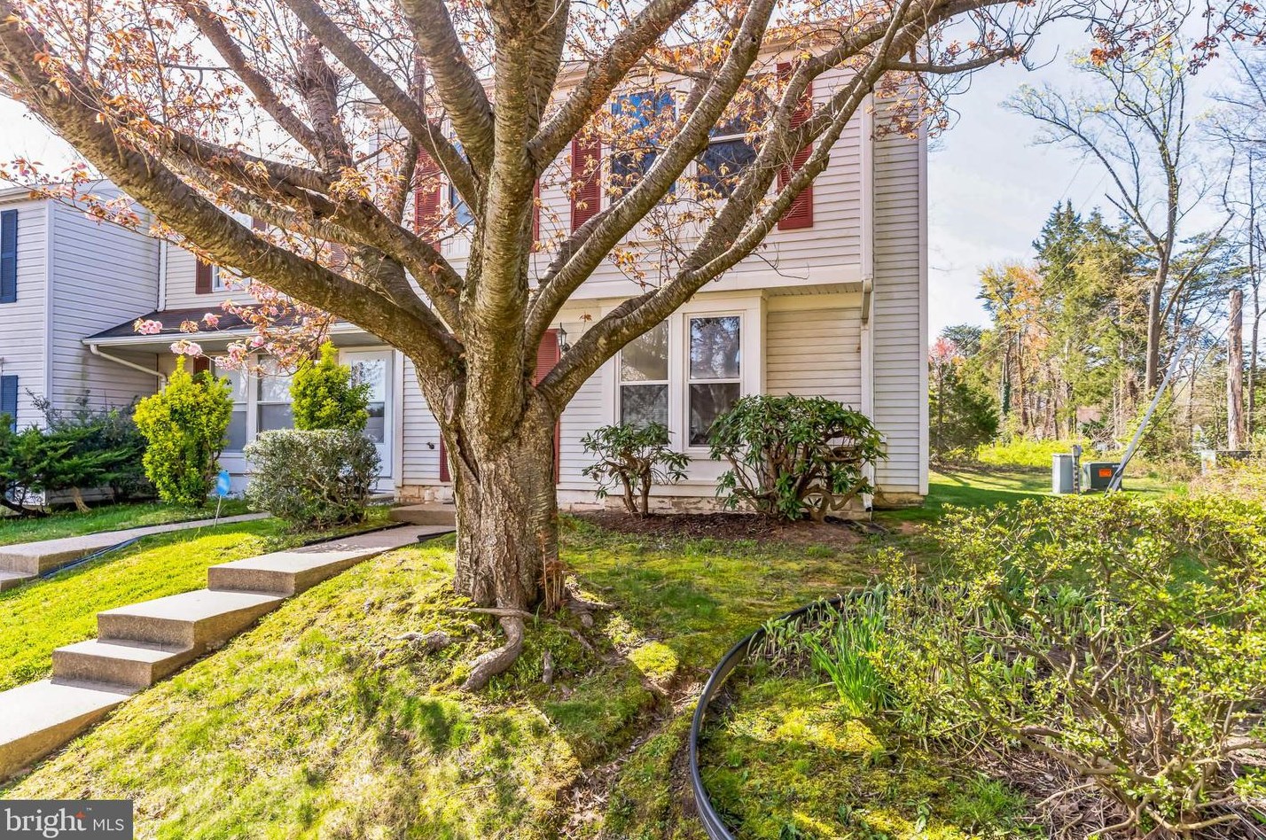 4721 Still Pl, Woodbridge, VA 22193