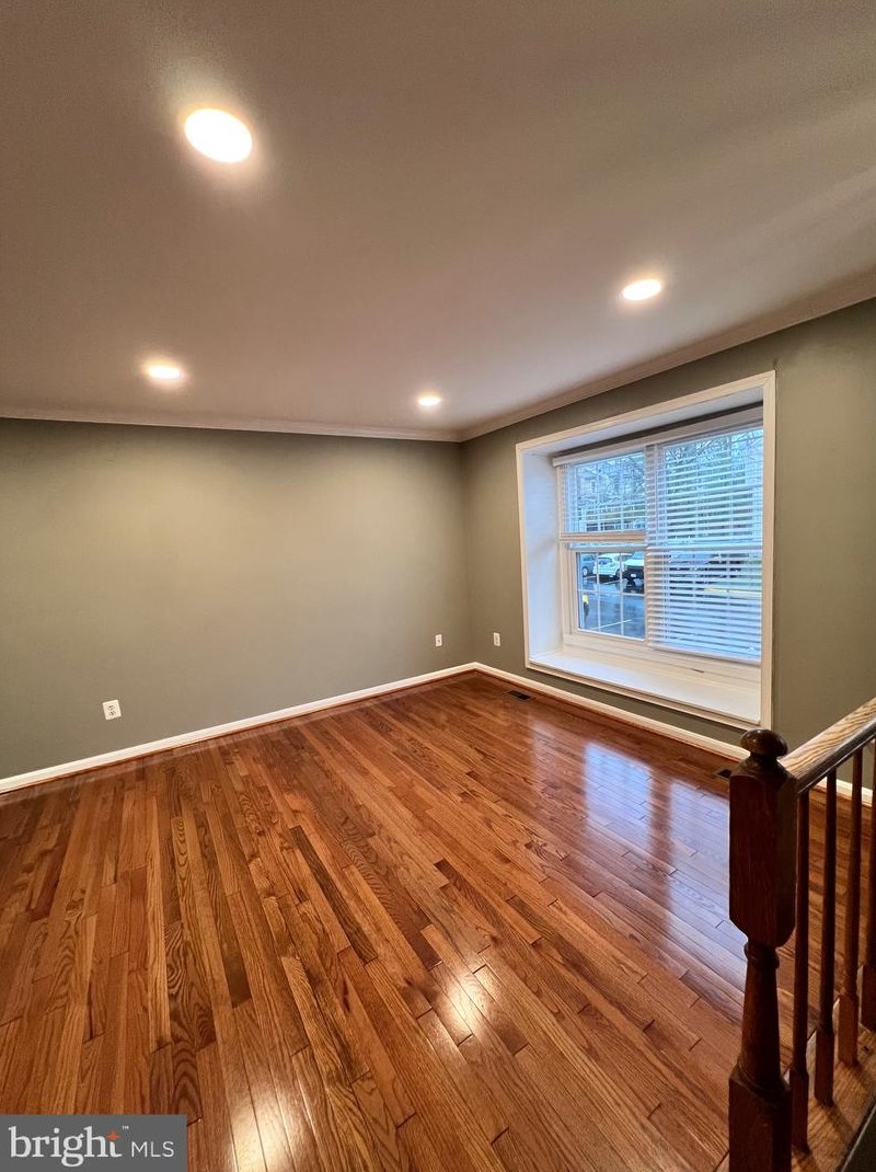 7783 Black Horse Ct, Manassas VA  20109-8207 exterior