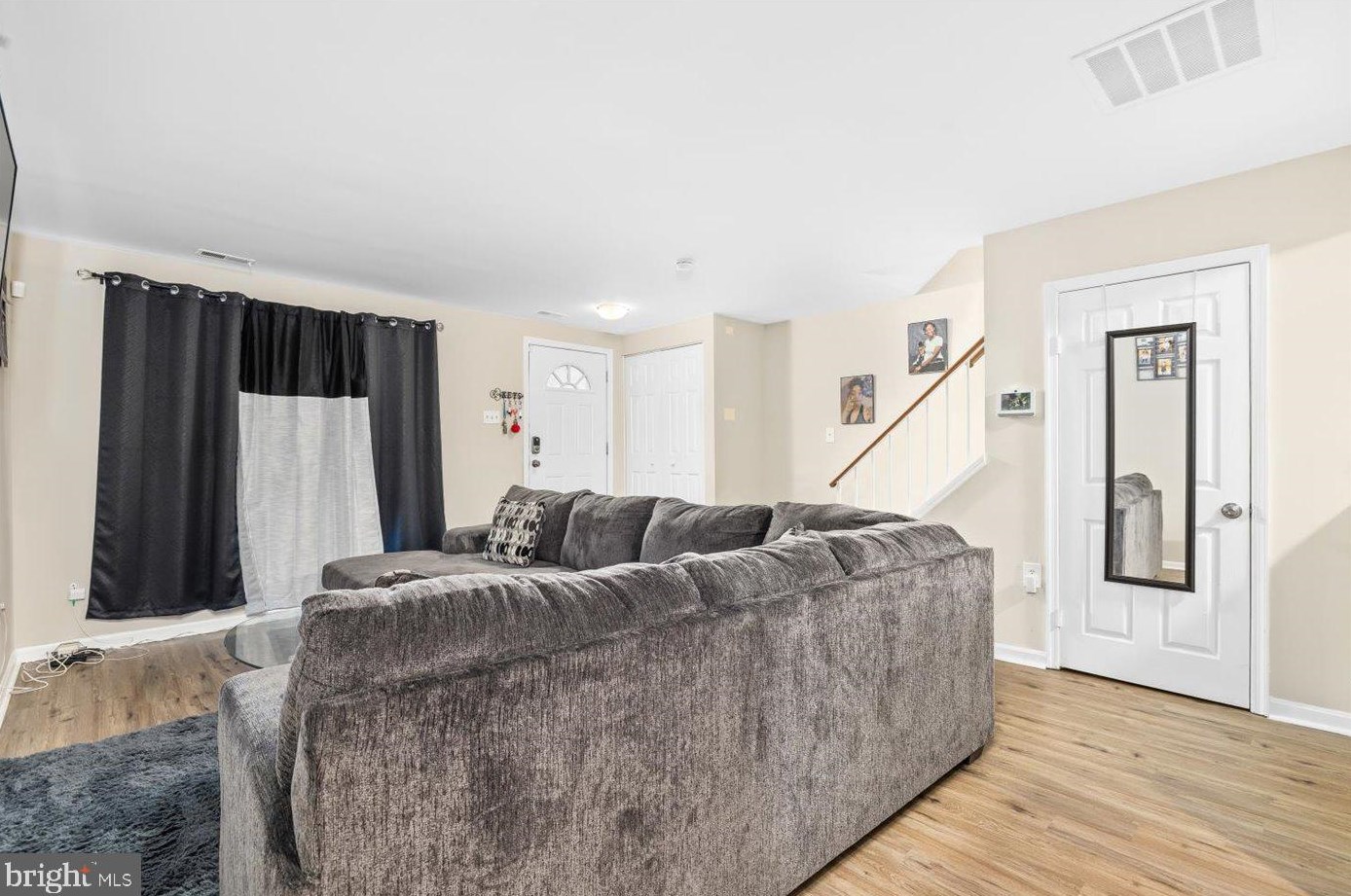 10475 Dylan Pl, Manassas VA  20109-6447 exterior
