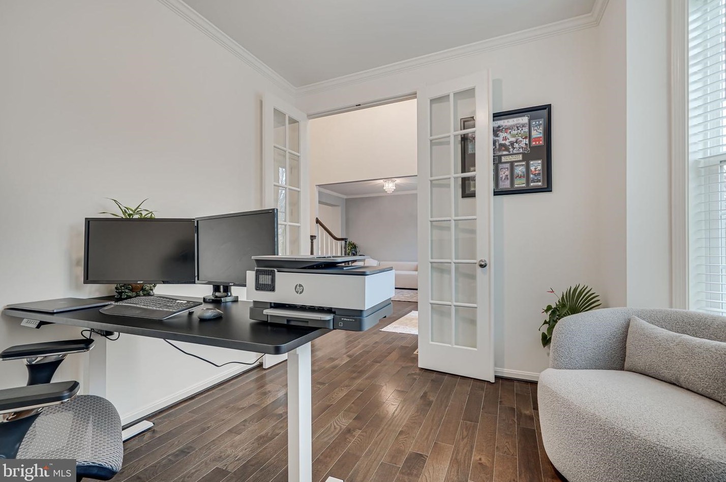 12209 Jennell Dr, Bristow VA  20136-1127 exterior