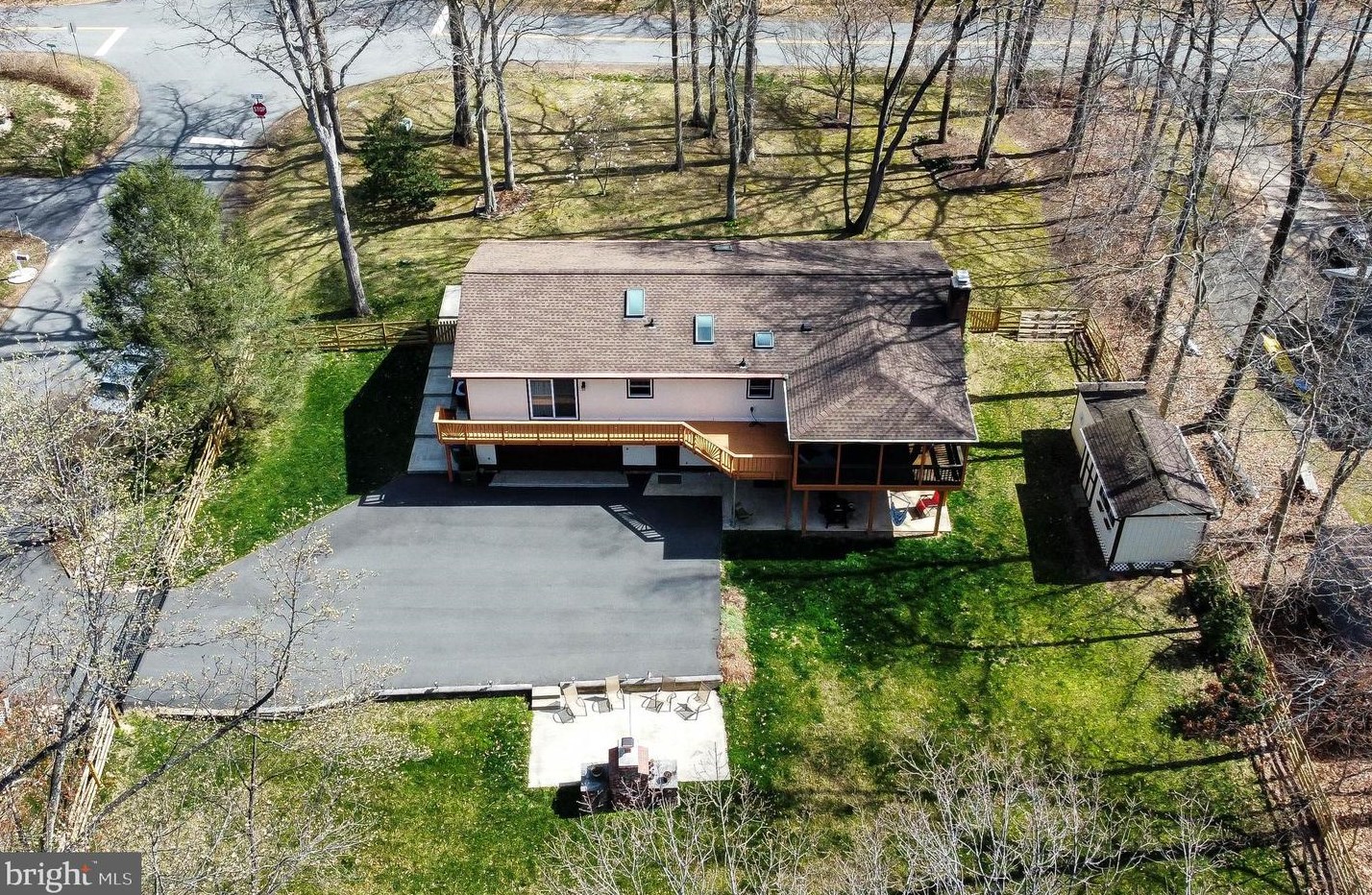 7201 Kings Arm Dr, Manassas VA  20112-3236 exterior