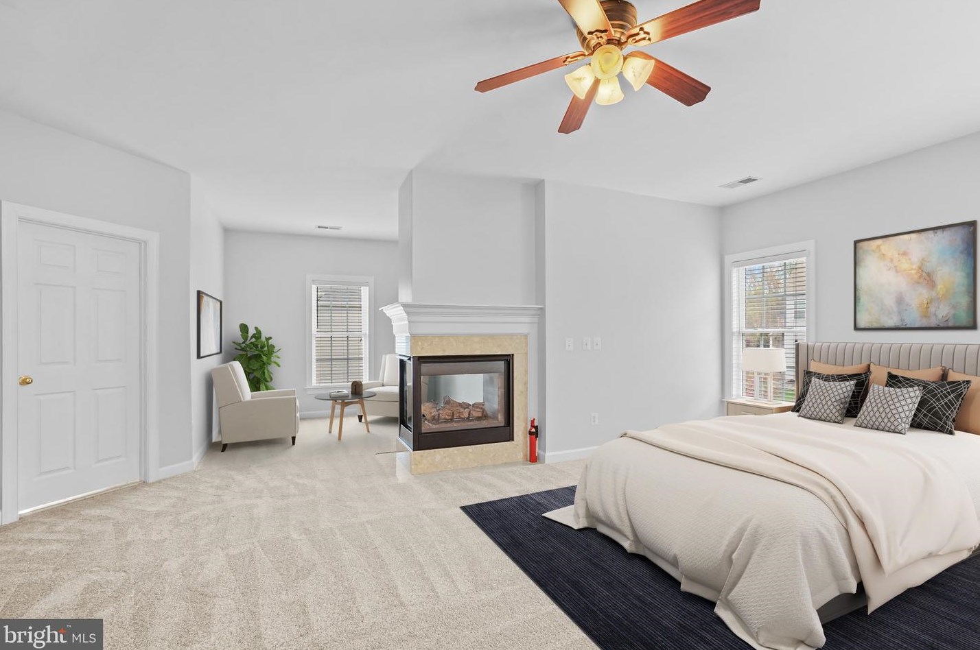 2032 Port Potomac Ave, Woodbridge, VA 22191
