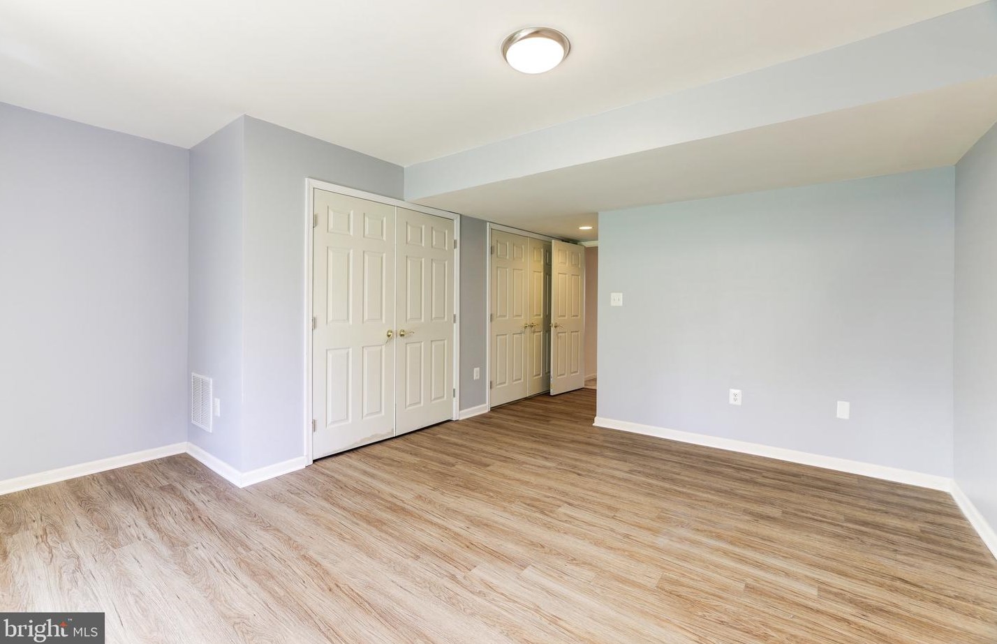 3581 Sherbrooke Cir, Woodbridge VA  22192-7033 exterior