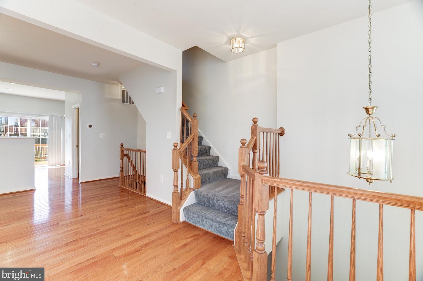 3581 Sherbrooke Cir, Woodbridge VA  22192-7033 exterior