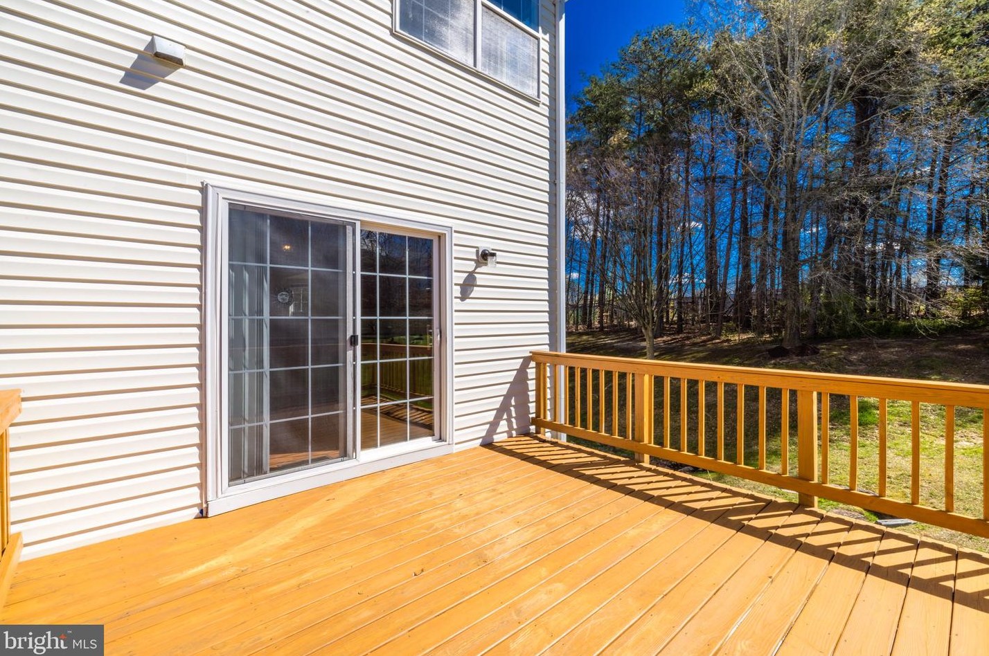 3581 Sherbrooke Cir, Woodbridge VA  22192-7033 exterior