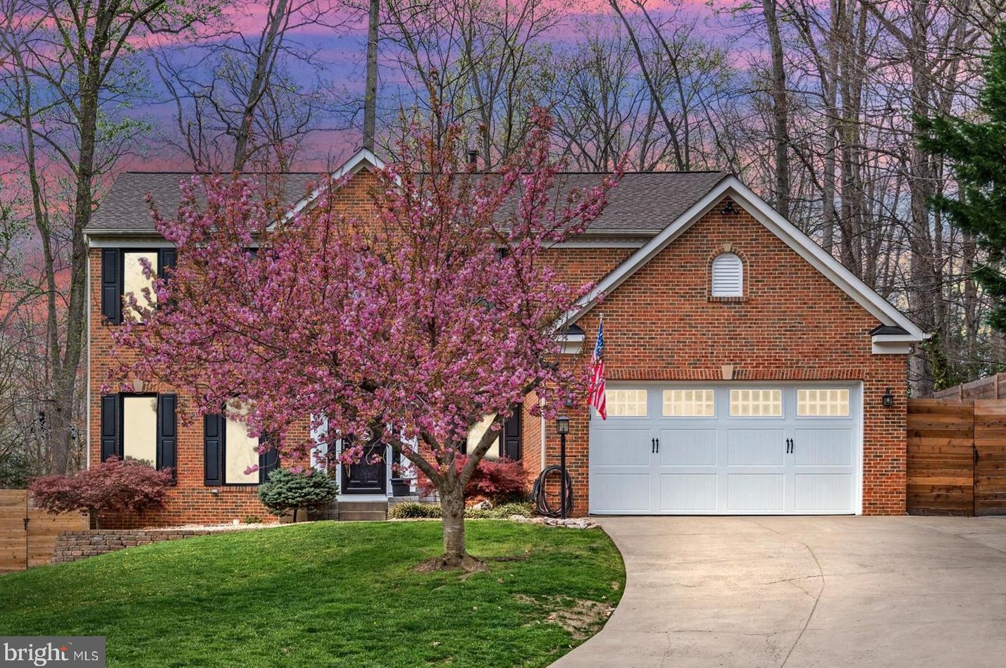 3956 Triad Ct, Woodbridge, VA 22192
