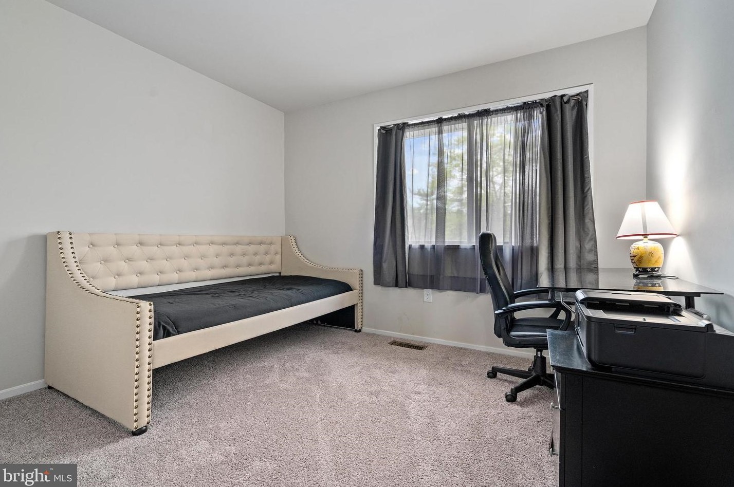 7514 Clemson Ct, Manassas VA  20109-7201 exterior