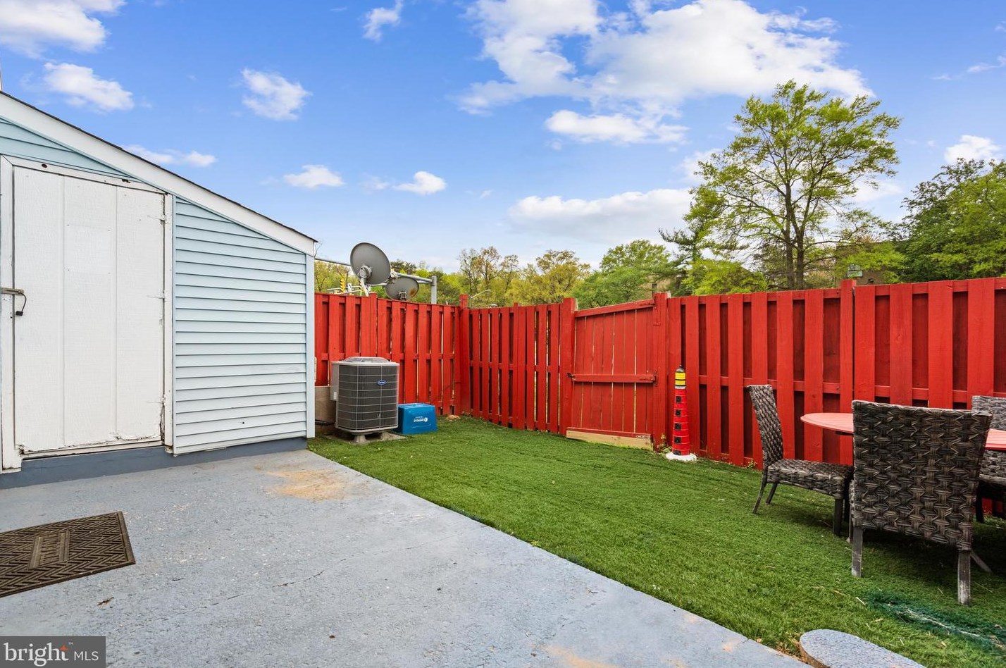 7514 Clemson Ct, Manassas VA  20109-7201 exterior