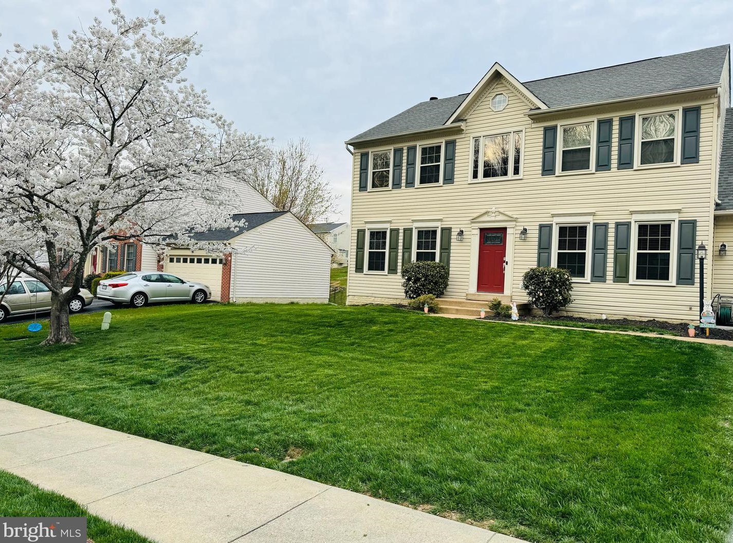 16065 Hayes Ln, Woodbridge, VA 22191