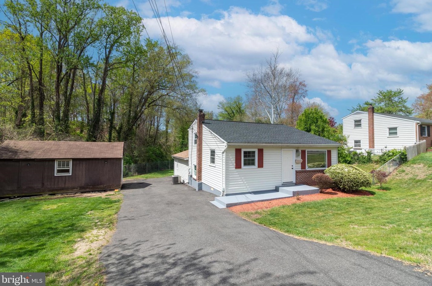 13512 Armstead St, Woodbridge, VA 22191-1735