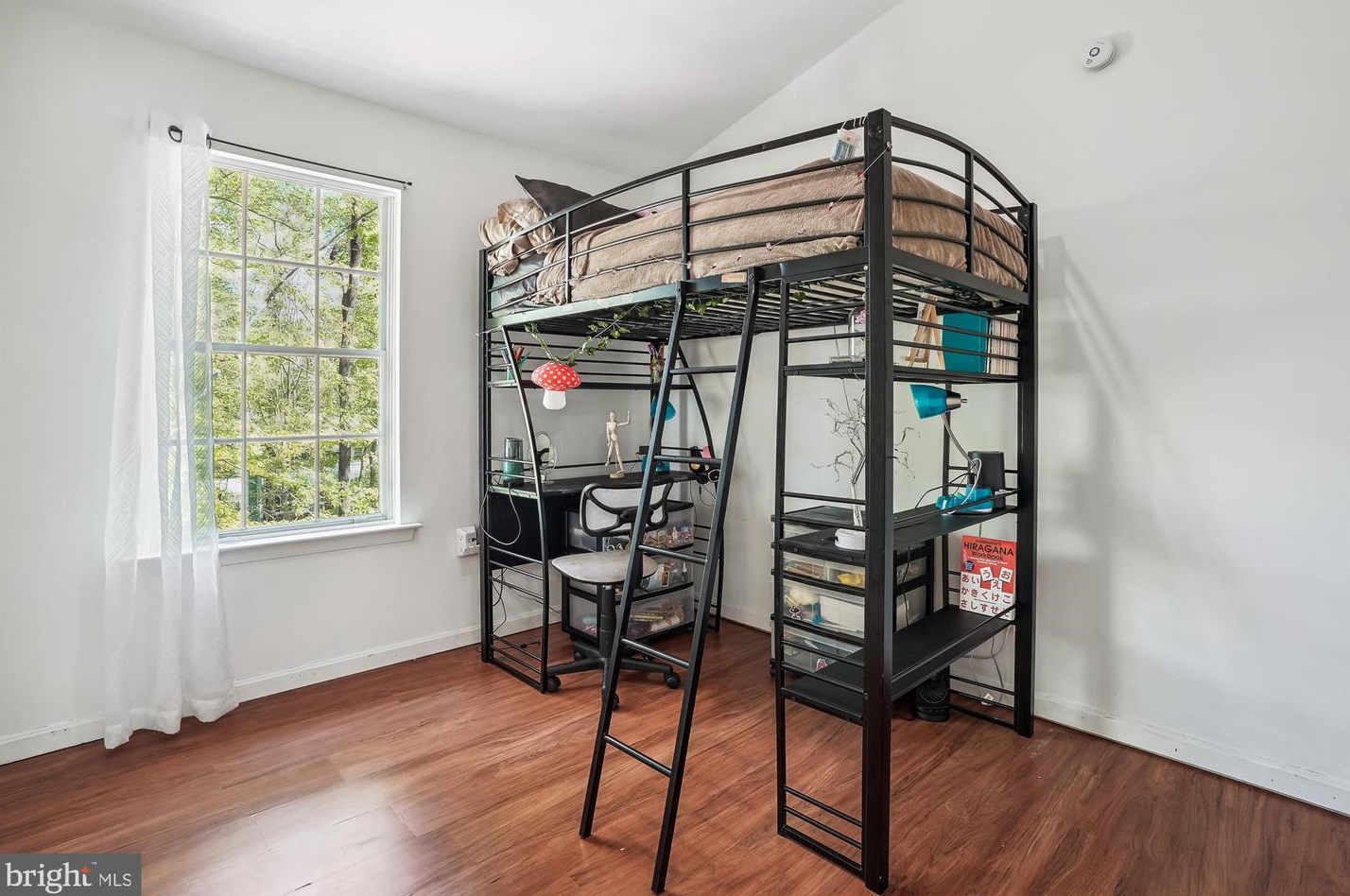 15243 Streamside Ct, Dumfries VA  22025-5201 exterior
