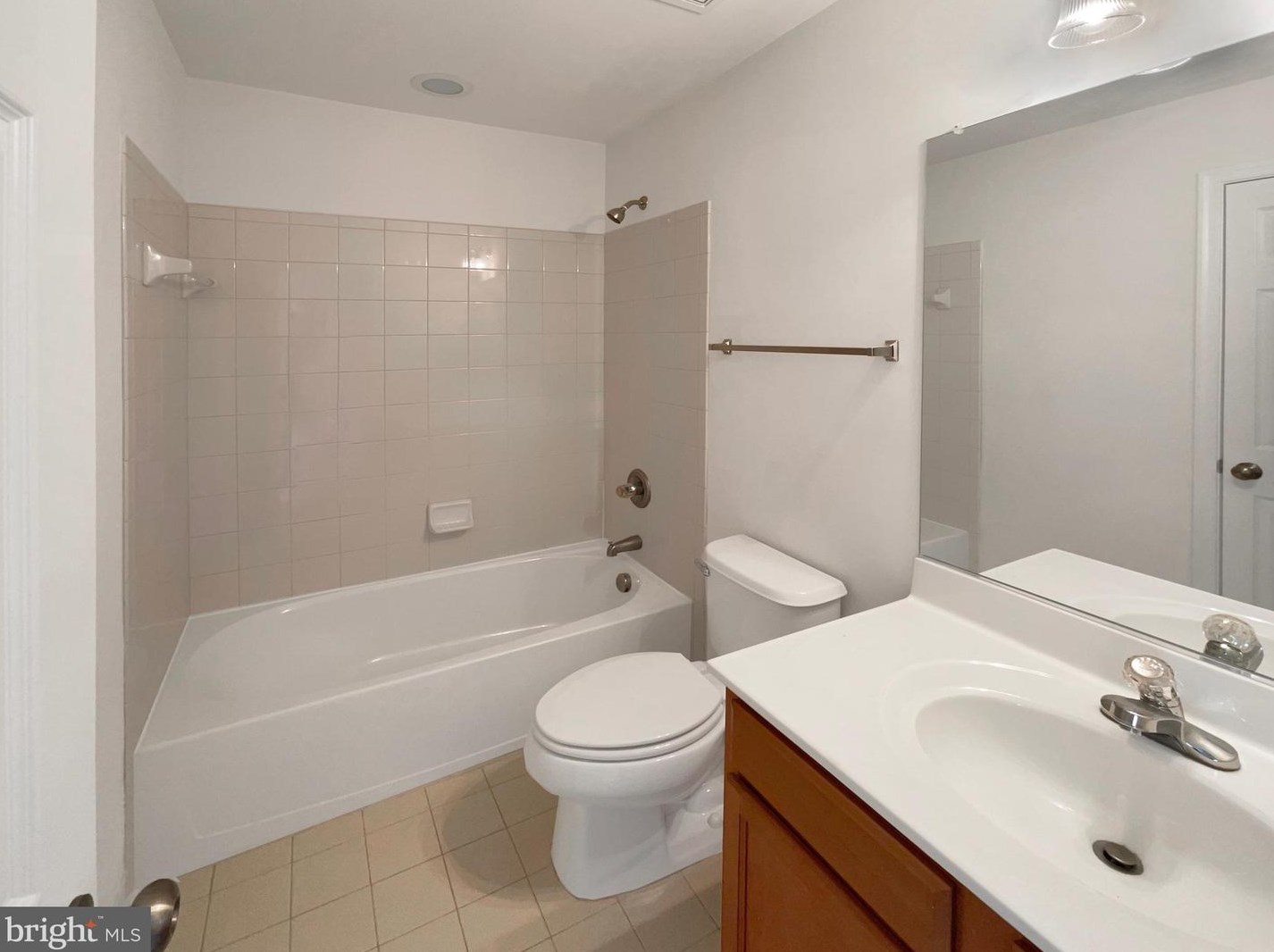 2218 William Harris Way, Woodbridge VA  22191-6518 exterior