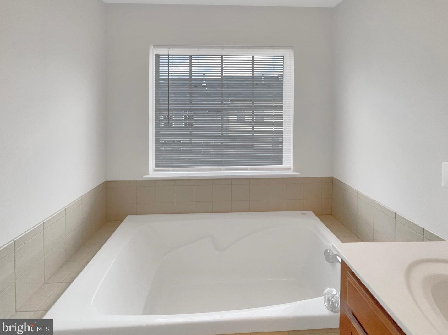 2218 William Harris Way, Woodbridge VA  22191-6518 exterior