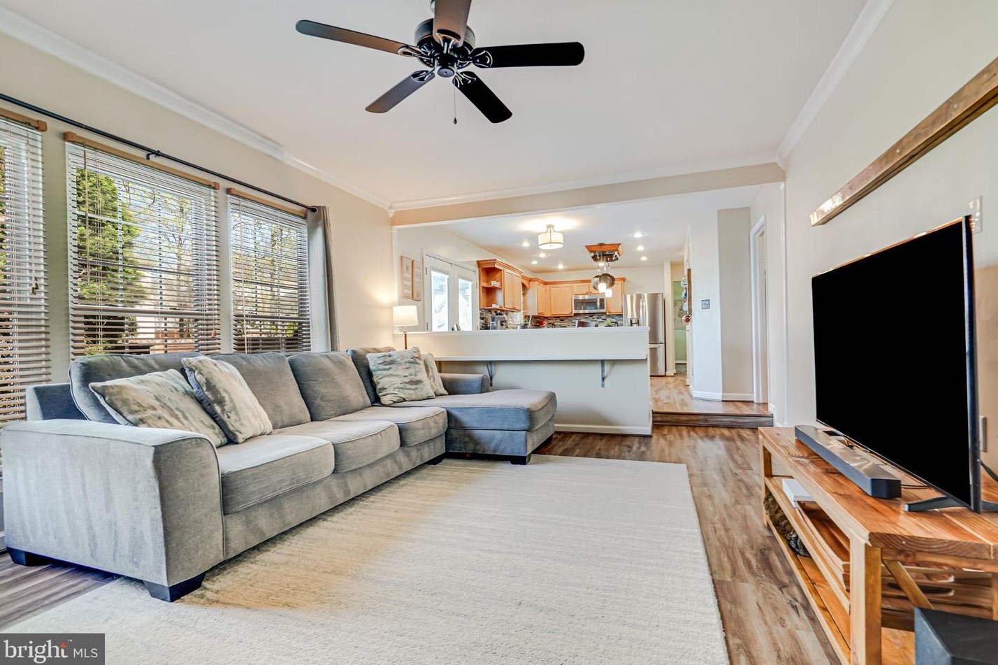 15792 Beau Ridge Dr, Woodbridge VA  22193-1028 exterior