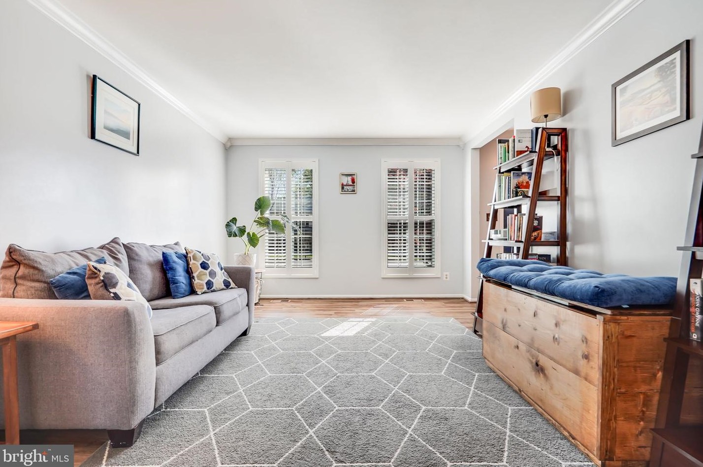 15792 Beau Ridge Dr, Woodbridge VA  22193-1028 exterior