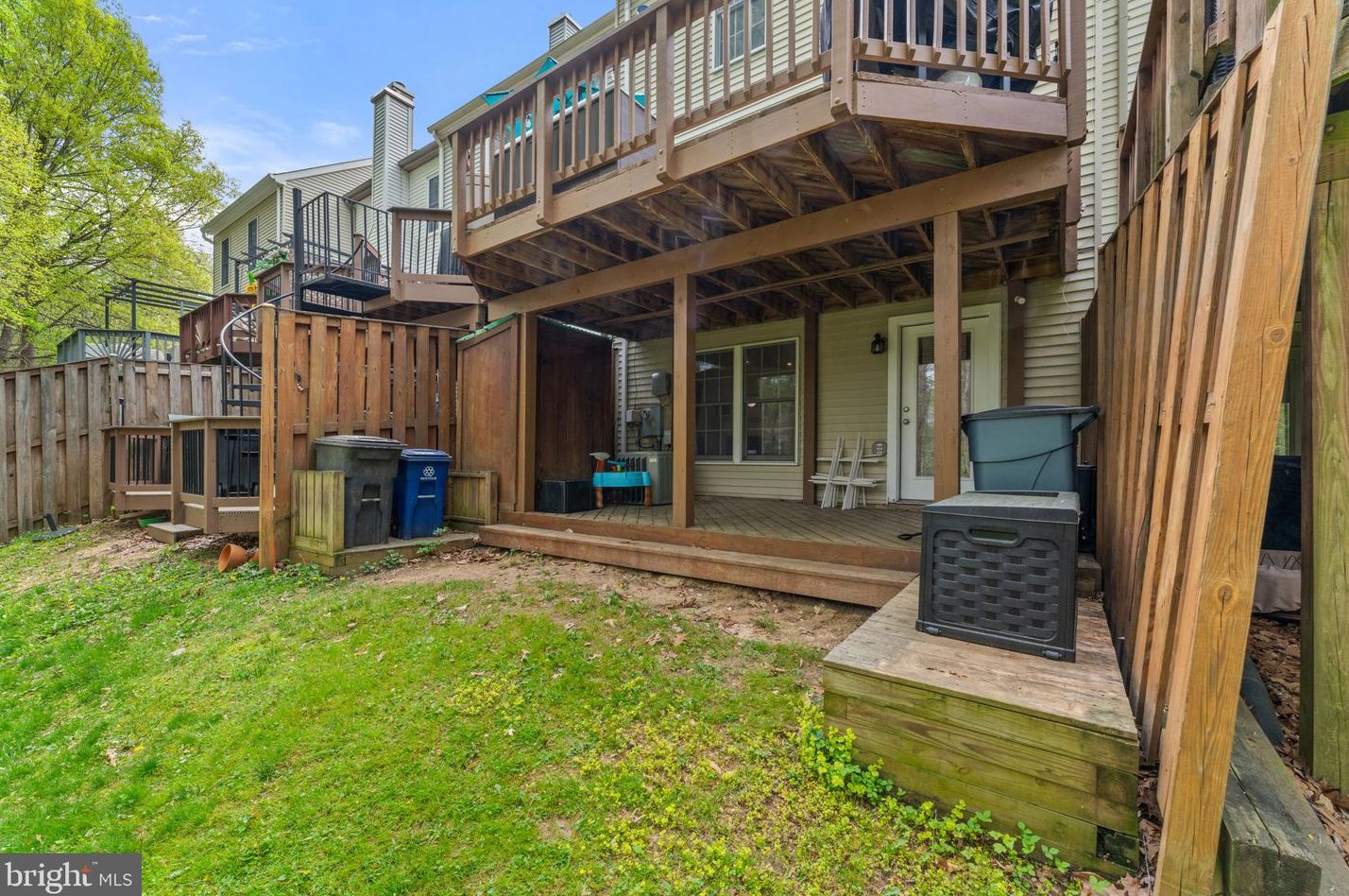 12365 Manchester Way, Woodbridge VA  22192-5178 exterior