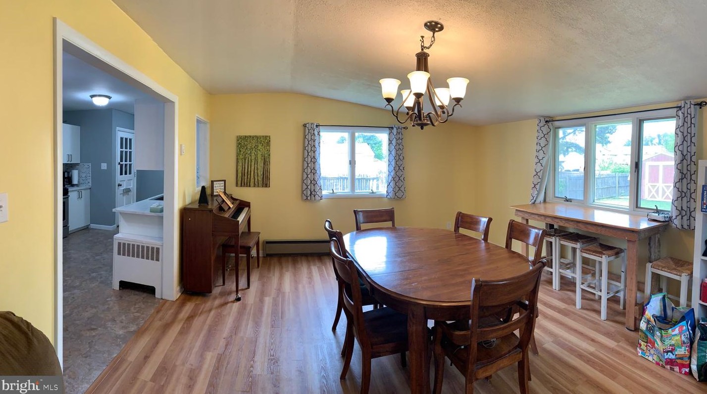 1421 California St, Woodbridge VA  22191-3501 exterior