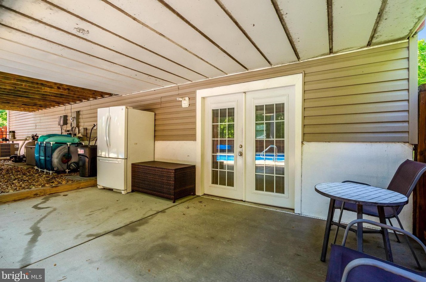 16000 Normandy Ct, Woodbridge VA  22191-4321 exterior