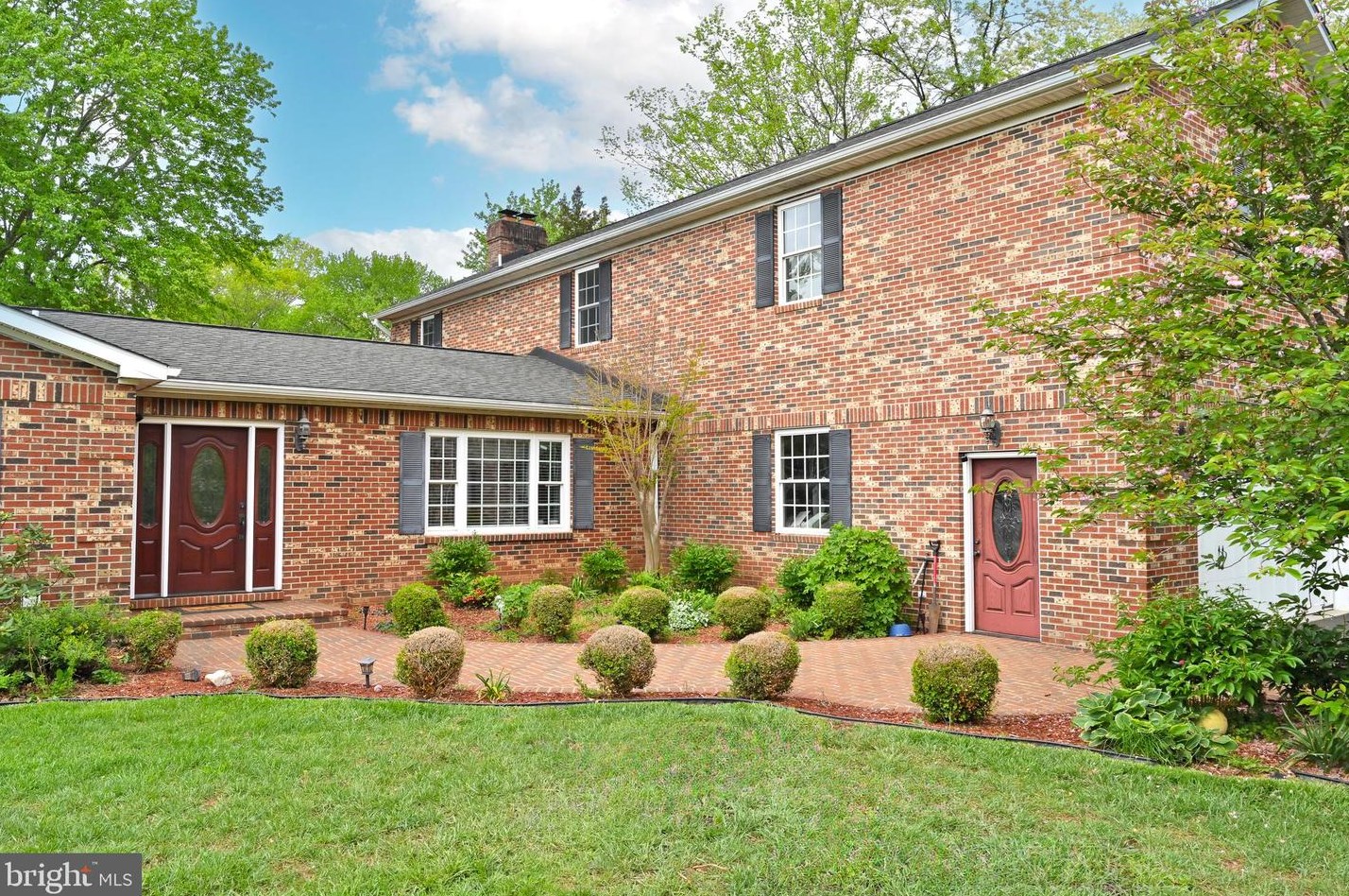 9757 Moor Green Dr, Manassas, VA 20112