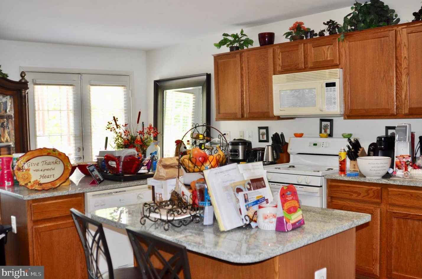 12738 Bombay Way, Woodbridge VA  22192-7636 exterior