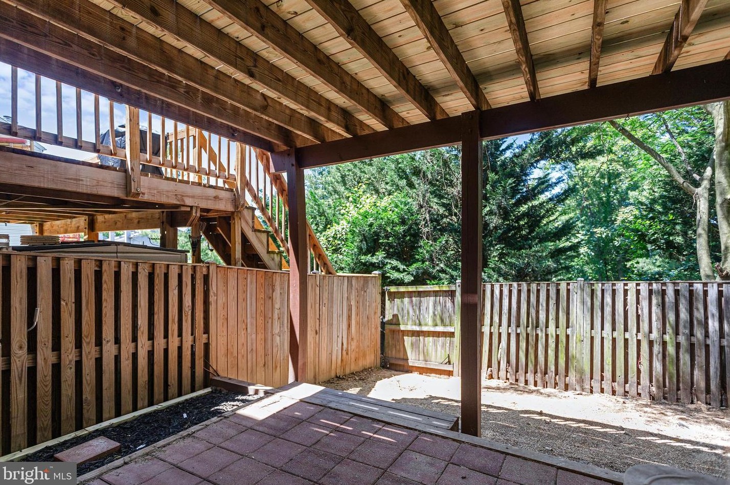 1985 Winslow Ct, Woodbridge VA  22191-4920 exterior