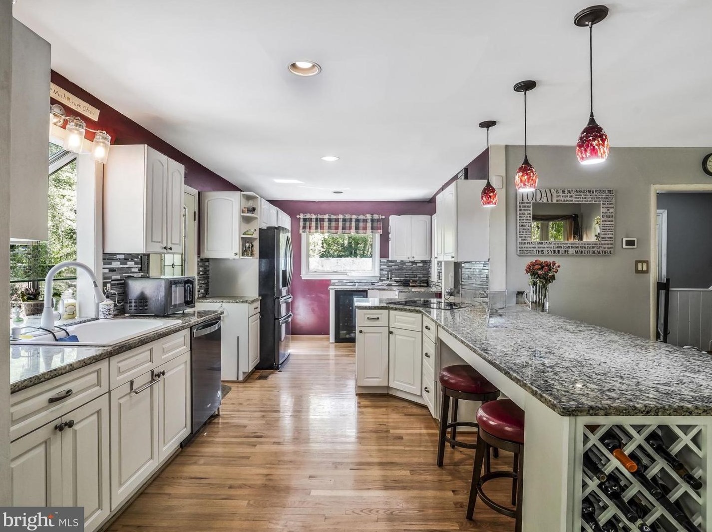 9900 Lake Occoquan Dr, Manassas, VA 20111-2659