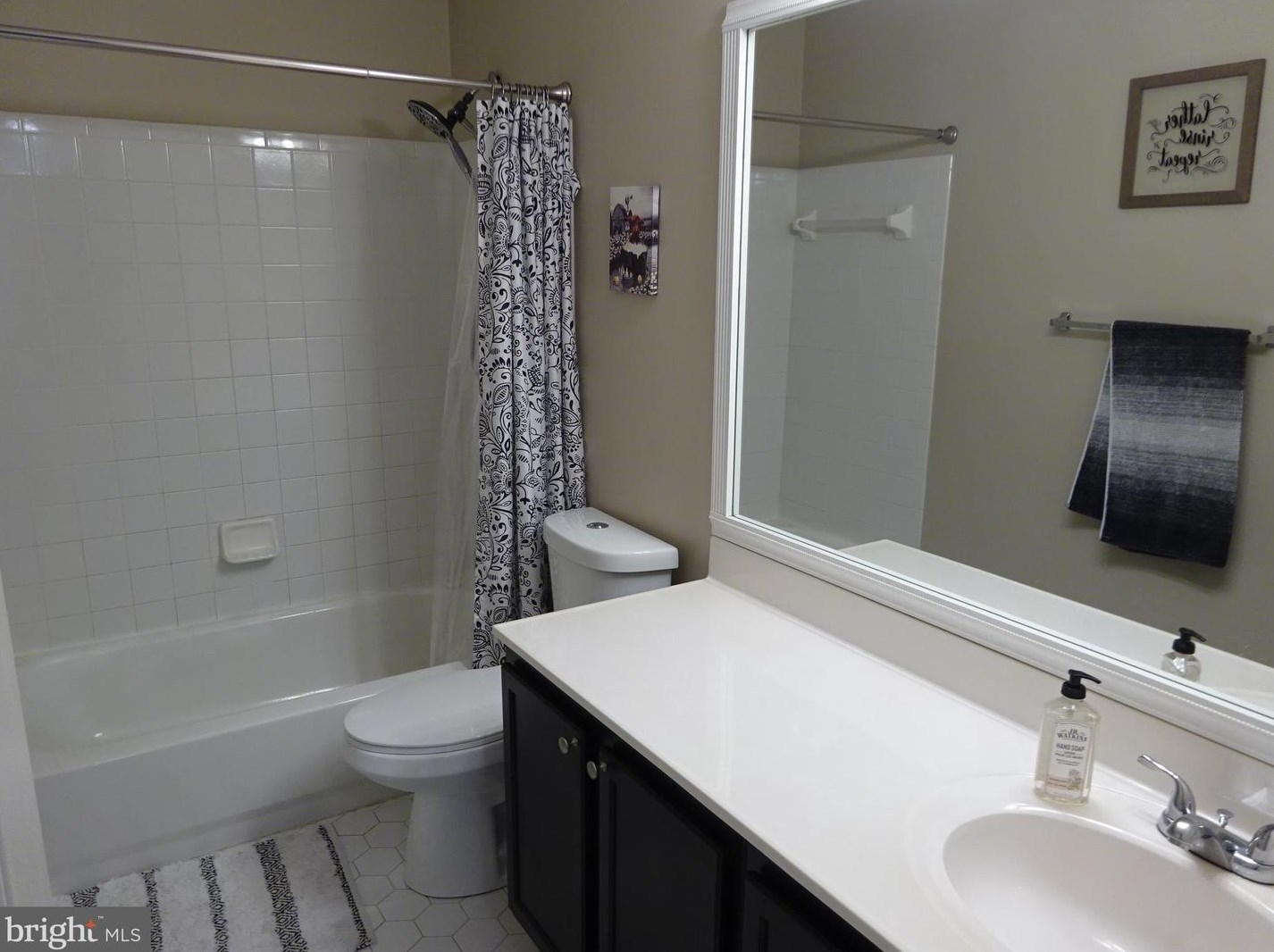 6601 Deep Hollow Ln, Manassas VA 20112-8620 exterior