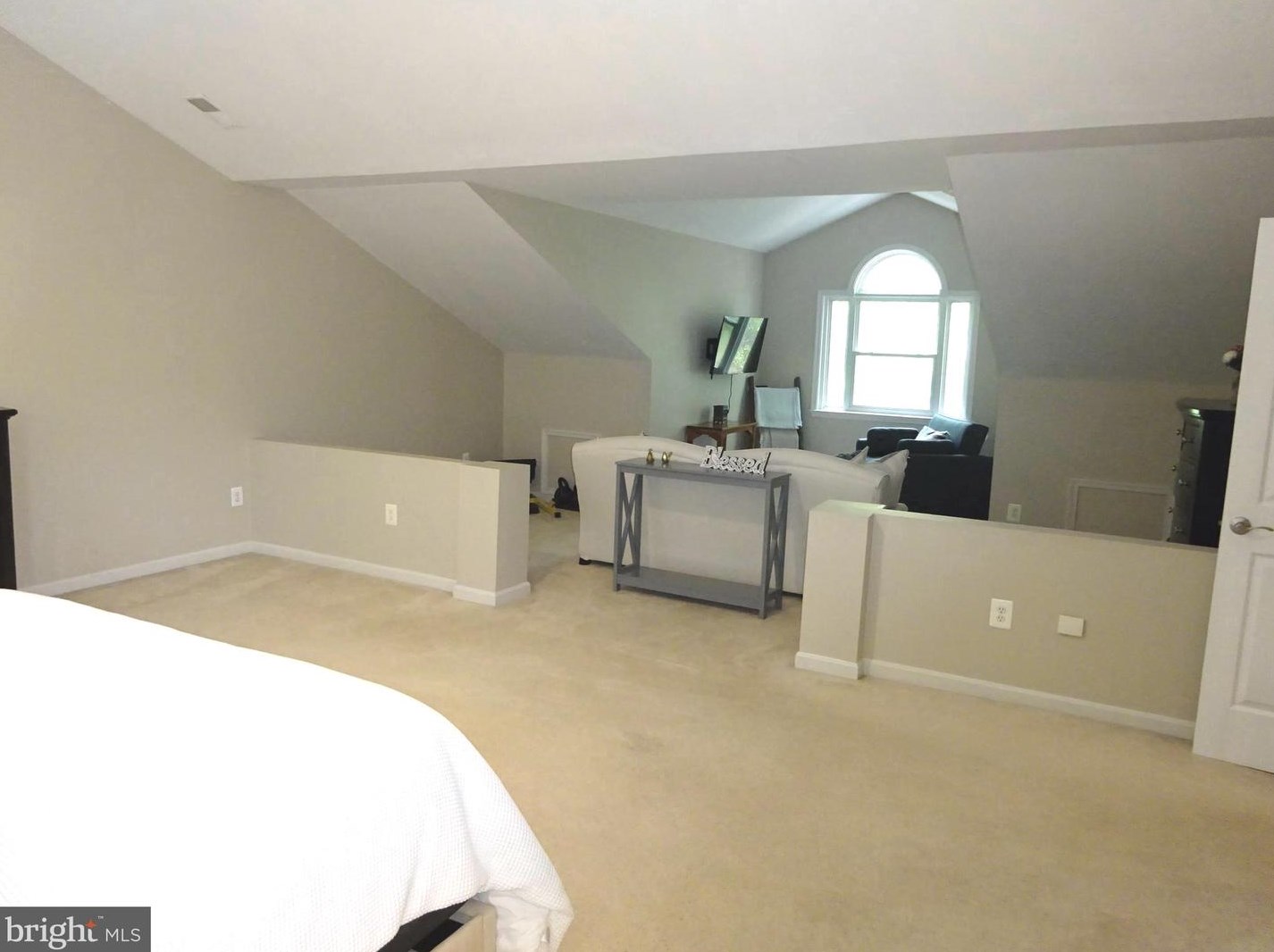 6601 Deep Hollow Ln, Manassas VA 20112-8620 exterior