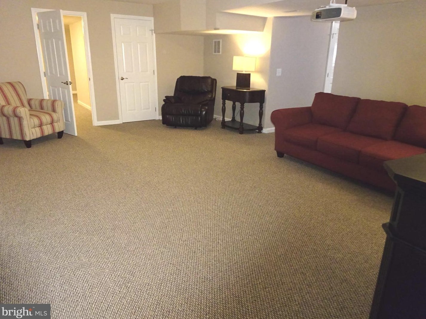 6601 Deep Hollow Ln, Manassas VA 20112-8620 exterior