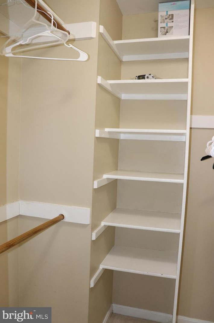 16120 Kennedy St, Woodbridge VA  22191-4500 exterior