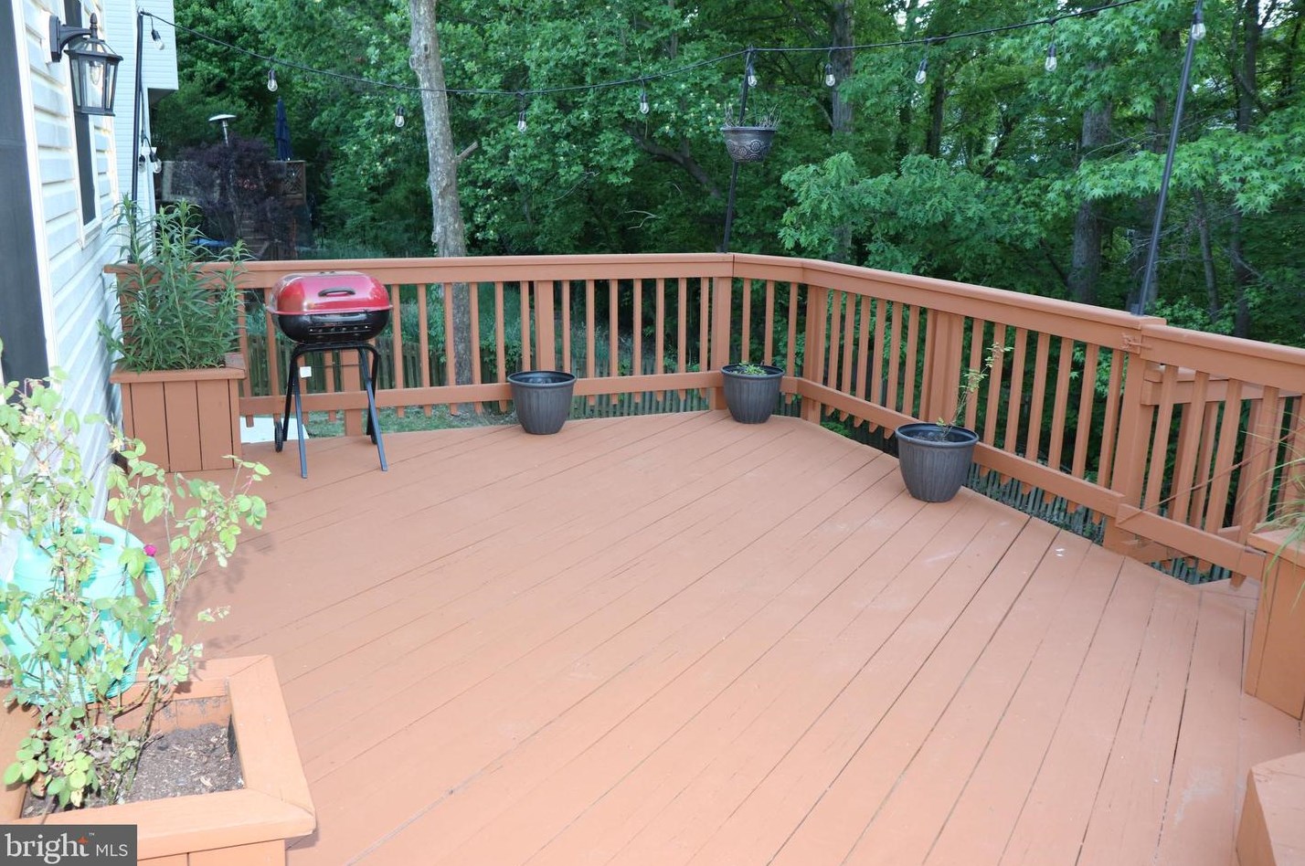 16120 Kennedy St, Woodbridge VA  22191-4500 exterior