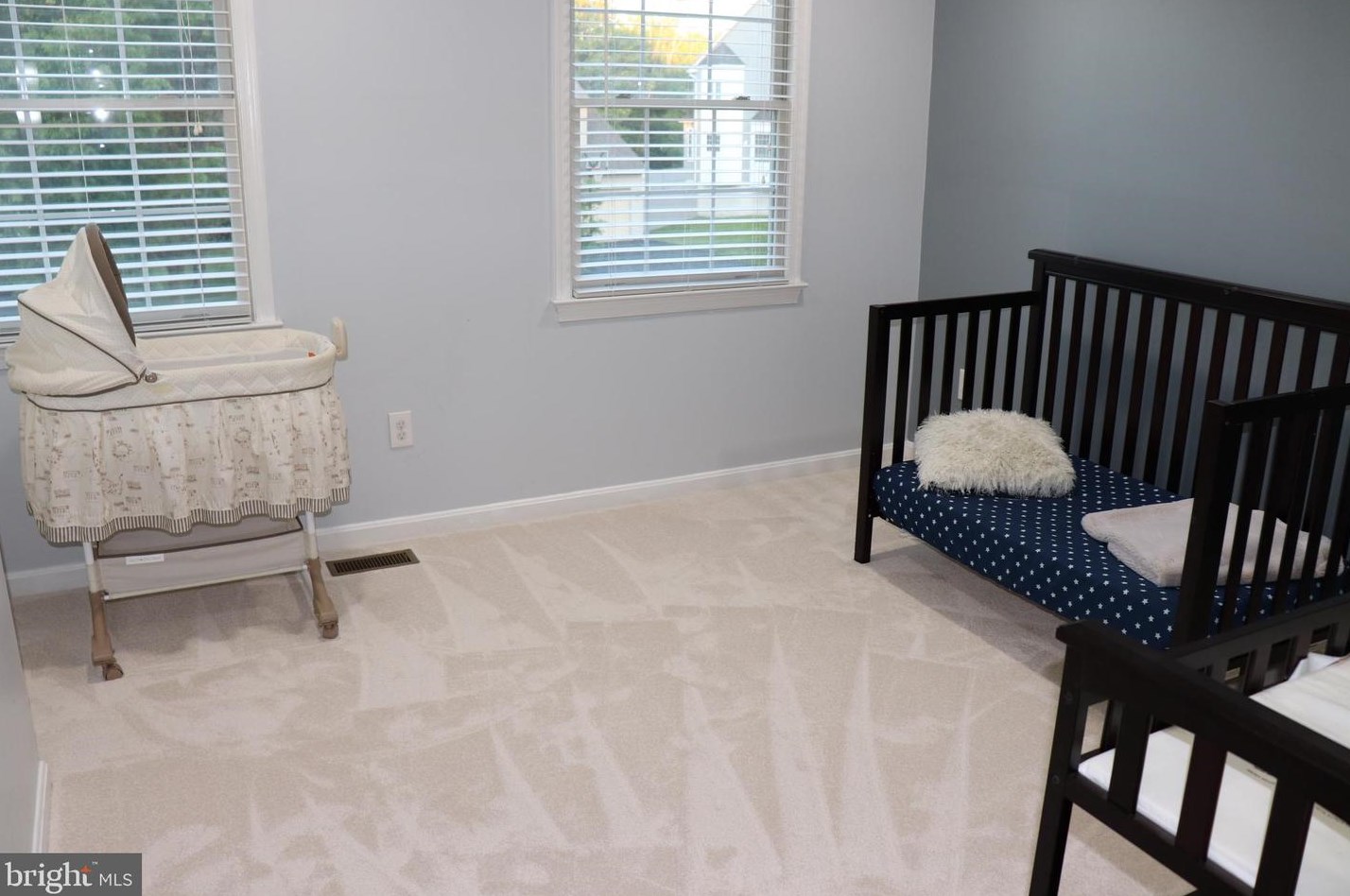 16120 Kennedy St, Woodbridge VA  22191-4500 exterior