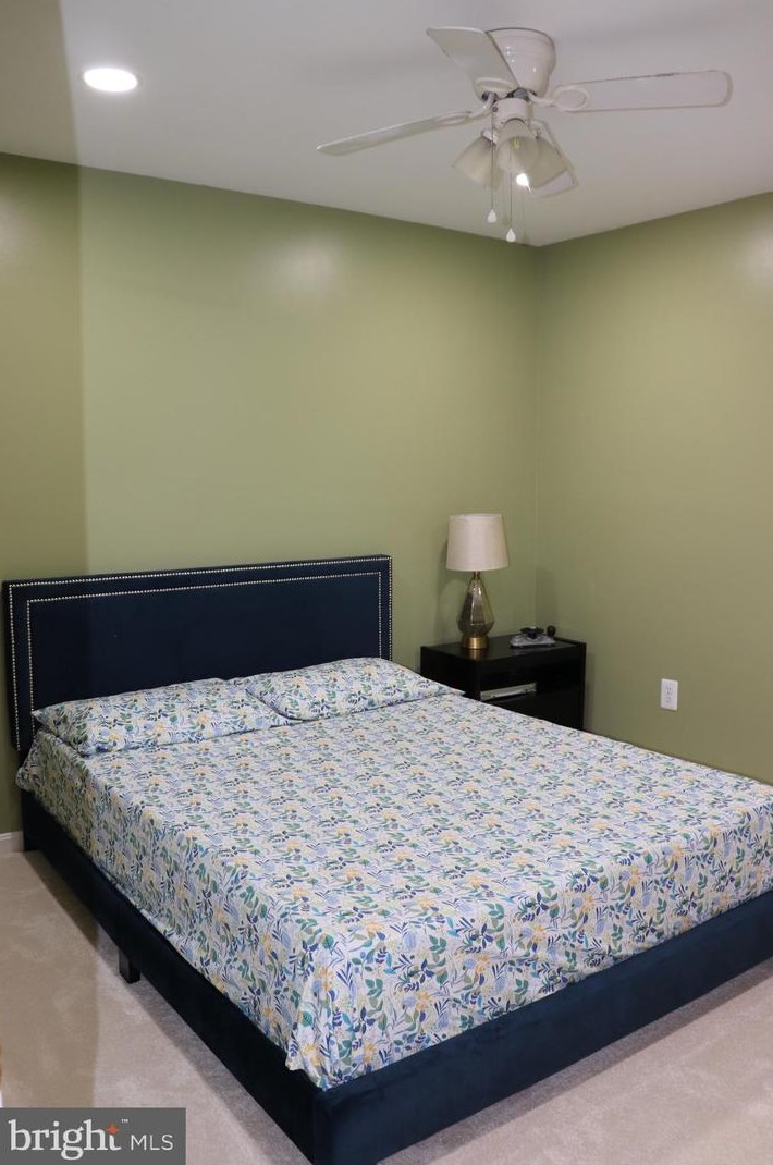 16120 Kennedy St, Woodbridge VA  22191-4500 exterior